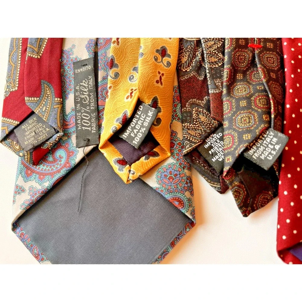 Vintage Men's SILK Ties Lot Of 20 - Classic Paisley Geometric Polka Dot Variety